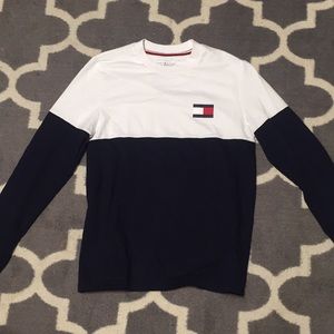 Tommy Hilfiger long sleeve shirt